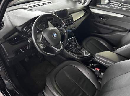 BMW - 2er