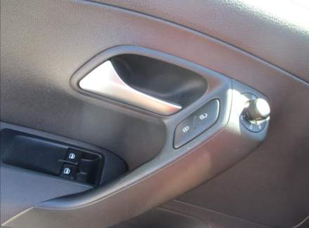 Volkswagen - Polo