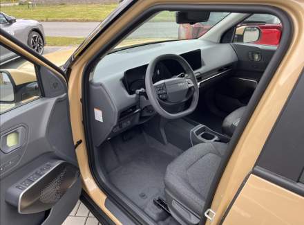 Kia - EV2