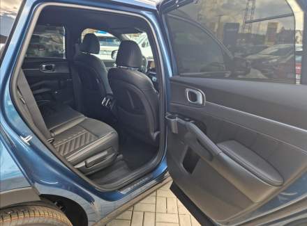 Kia - Sorento