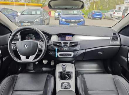 Renault - Laguna