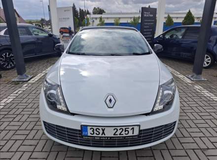 Renault - Laguna
