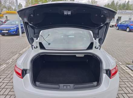 Renault - Laguna