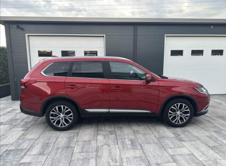 Mitsubishi - Outlander