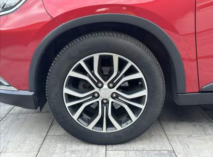 Mitsubishi - Outlander