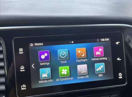 Mitsubishi - Outlander