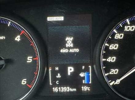 Mitsubishi - Outlander