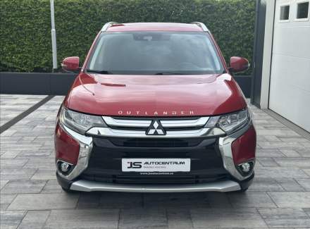Mitsubishi - Outlander