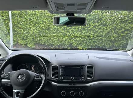 Volkswagen - Sharan