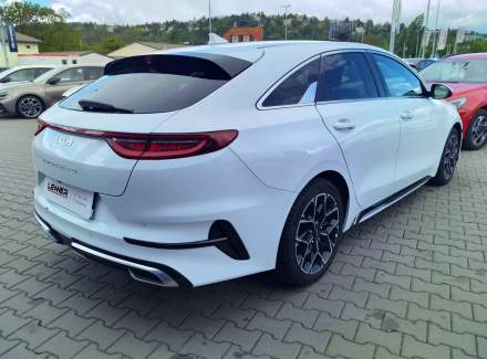 Kia - Pro Cee'd