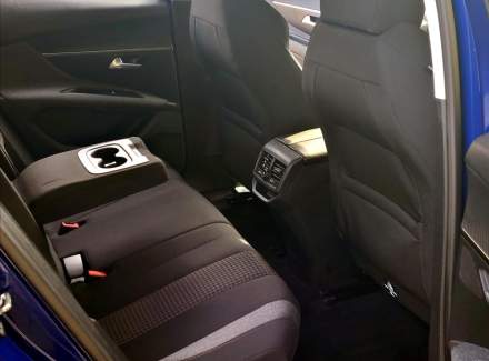 Peugeot - 3008