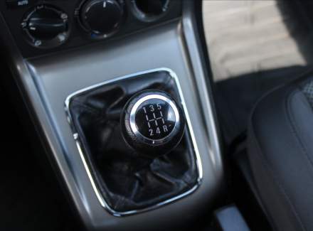 Opel - Antara