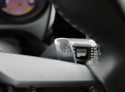 Porsche - Macan