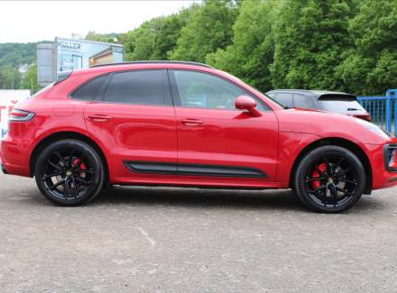 Porsche - Macan