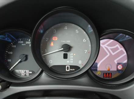 Porsche - Macan
