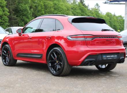 Porsche - Macan