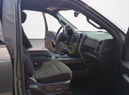 Ford - F-150