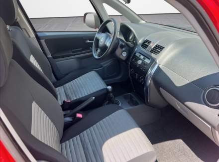 Suzuki - SX4