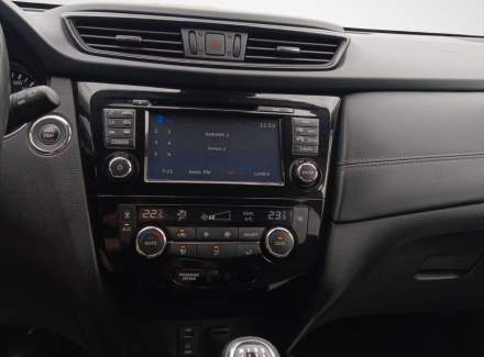 Nissan - X-Trail