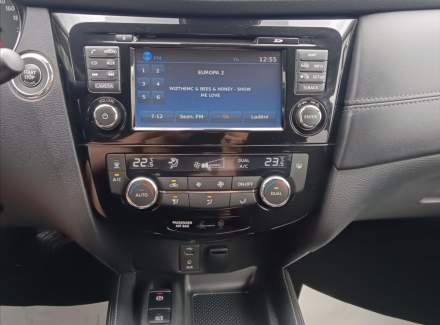 Nissan - X-Trail