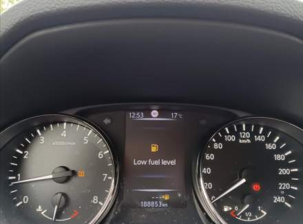 Nissan - X-Trail