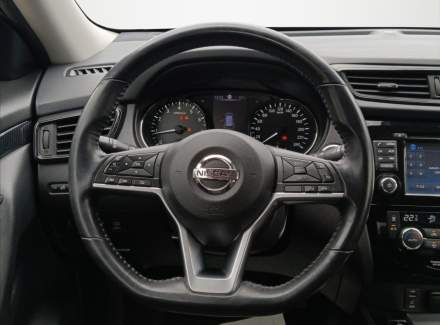 Nissan - X-Trail