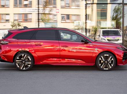 Peugeot - 308