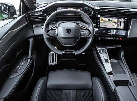 Peugeot - 408