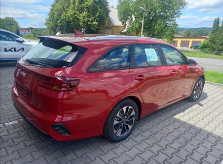 Kia - Cee'd