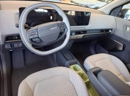 Kia - EV2