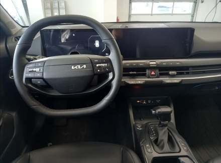 Kia - K4