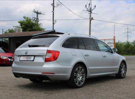 Škoda - Superb