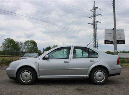 Volkswagen - Bora