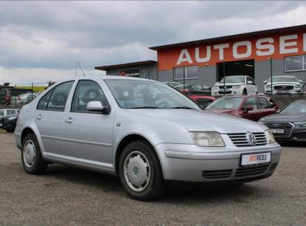 Volkswagen - Bora