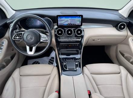 Mercedes-Benz - GLC