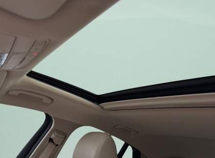 Mercedes-Benz - GLC