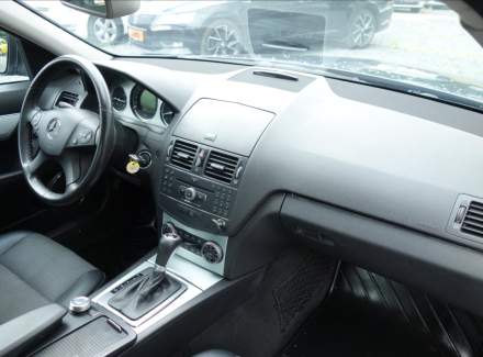 Mercedes-Benz - C-class