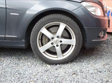 Mercedes-Benz - C-class