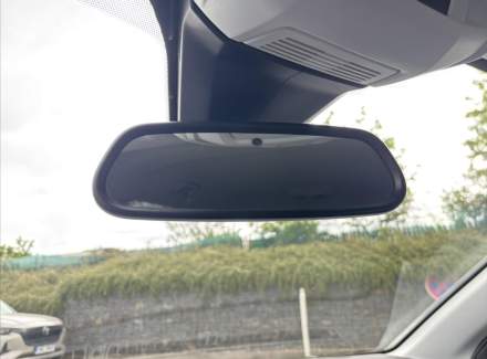 Peugeot - 3008