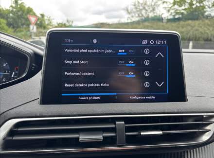 Peugeot - 3008