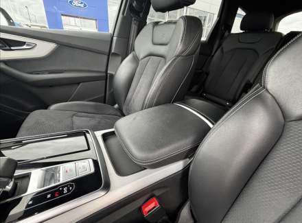 Audi - Q7