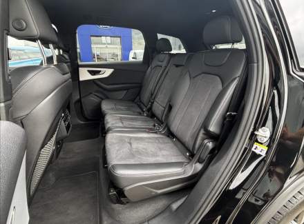 Audi - Q7
