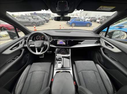 Audi - Q7
