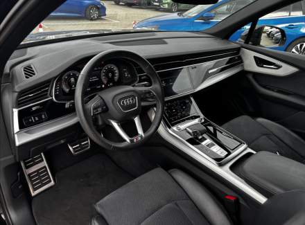 Audi - Q7