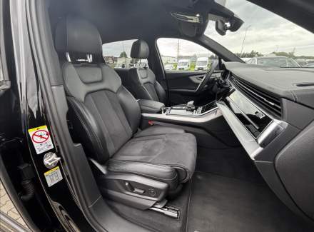 Audi - Q7