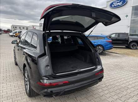 Audi - Q7