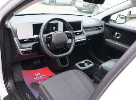 Hyundai - IONIQ 5