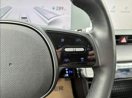Hyundai - IONIQ 5
