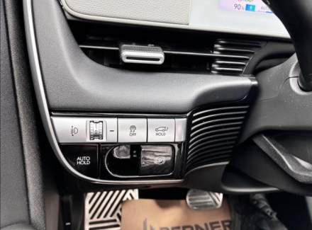 Hyundai - IONIQ 5
