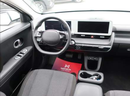 Hyundai - IONIQ 5